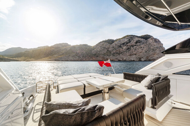 Yate Sunseeker Superhawk 55 Eliseaum Mallorca 40