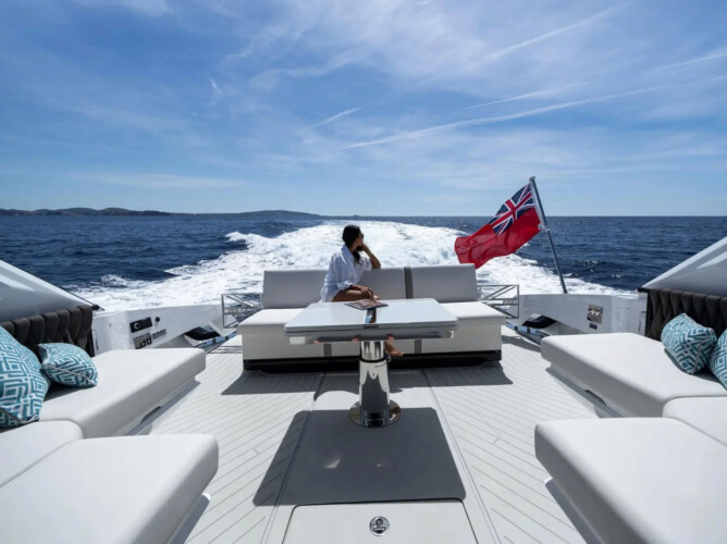 Yate Sunseeker Superhawk 55 Eliseaum Mallorca 5