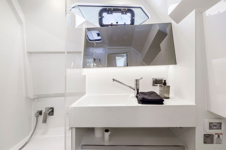 яхта Fjord 39 XL Season 2 Mallorca 22