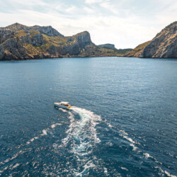 яхта Fjord 39 XL Season 2 Mallorca 8