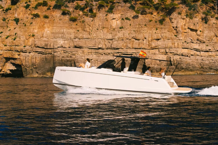 yacht Pardo 38 Sa Brisa Mallorca 11