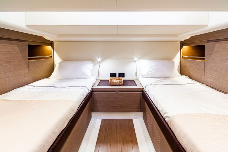 yacht Pardo 43 Seaduced Mallorca 20