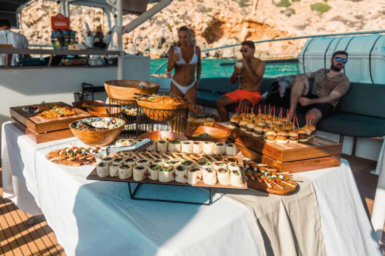 Catamaran CAT 51 Inspiration Palma de Mallorca 24