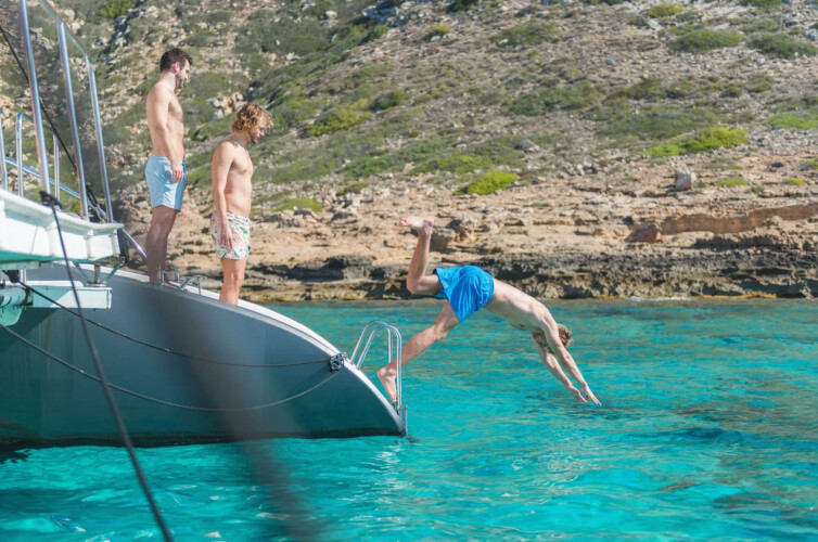 Catamaran CAT 79 Attraction Palma 23