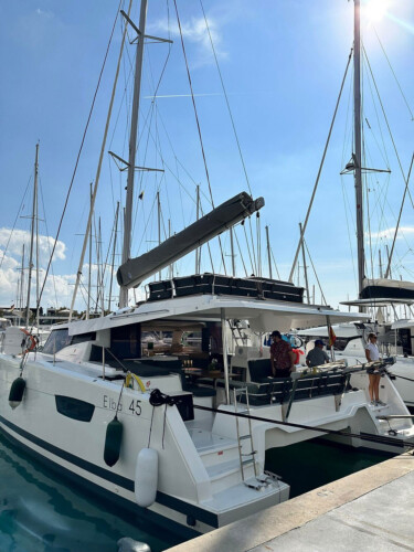 Catamaran Fountaine Pajot Isla 40 Palma 12
