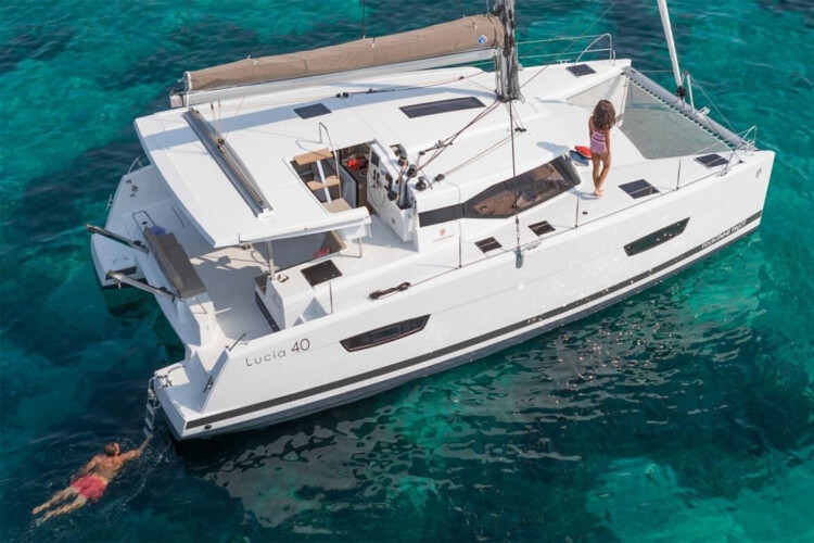 Catamaran Fountaine Pajot Isla 40 Palma 17