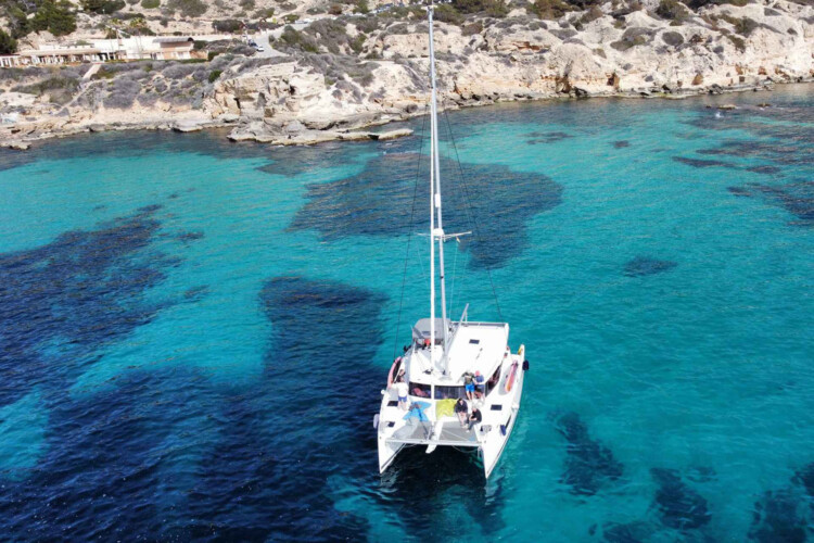Catamaran Fountaine Pajot Isla 40 Palma 5