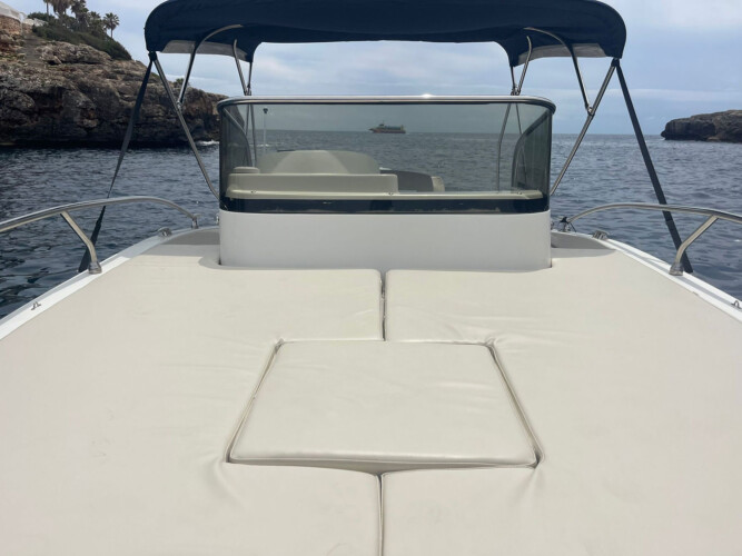 Motorboat Allegra 21 Sun Cala dOr 8