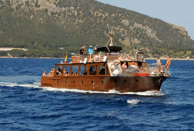 Motorboat Cormoran Pollensa 10