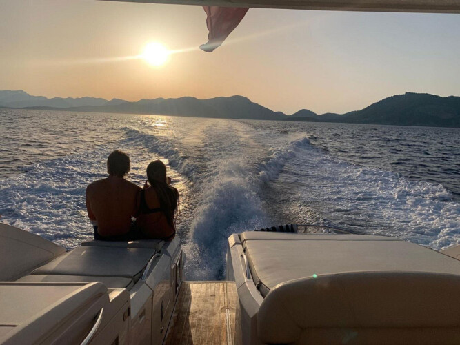 Yacht Fairline Targa 52 Skittles Alcudia 14