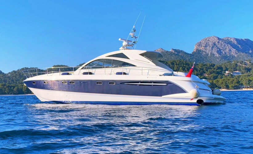 Yacht Fairline Targa 52 Skittles Alcudia 15