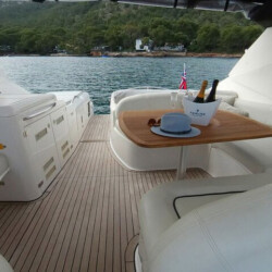 Yacht Fairline Targa 52 Skittles Alcudia 3