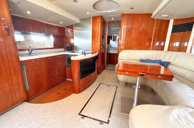 Yacht Fairline Targa 52 Skittles Alcudia 5