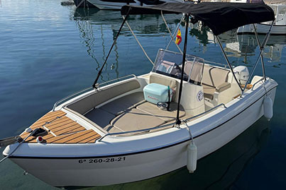 rent motorboat Pegazus 460 Mallorca
