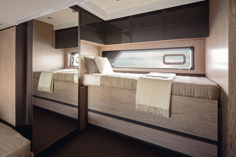 yacht Azimut Atlantis 43 Alcudia 8