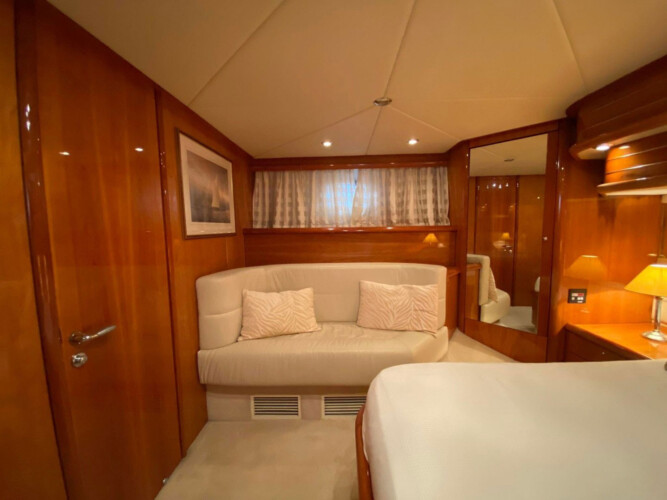 yate Sunseeker Manhattan 64 Pecar Alcudia 14