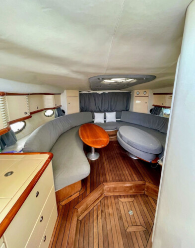 yacht Sunseeker Tomahawk 41 The Pirate Mallorca 13