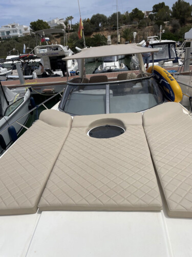 yacht Sunseeker Tomahawk 41 The Pirate Mallorca 14