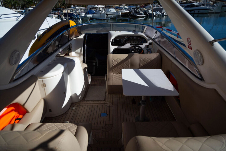 yacht Sunseeker Tomahawk 41 The Pirate Mallorca 5