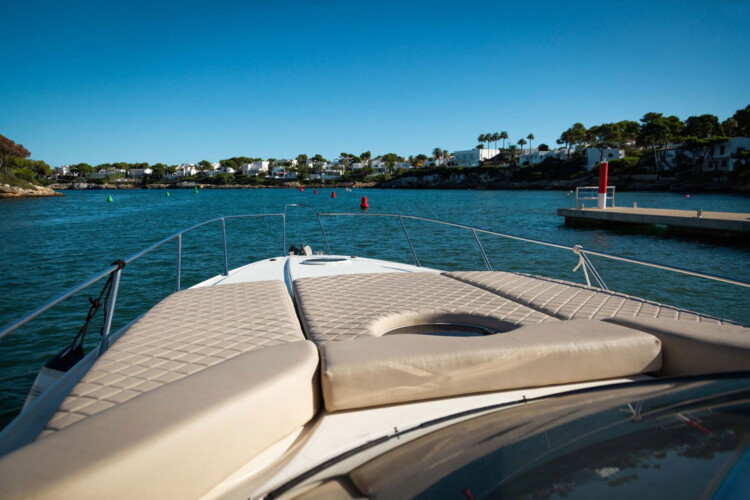 yacht Sunseeker Tomahawk 41 The Pirate Mallorca 7