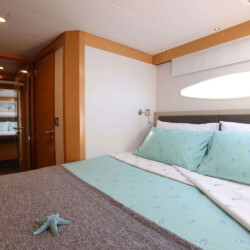 Catamaran Fountaine Pajot Victoria 67 LIR Majorque 12