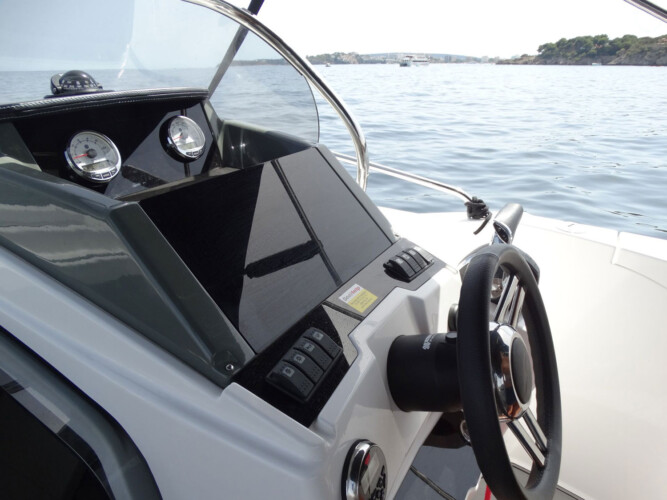 Lancha motora Karnic 702 SL Portals Nous 2