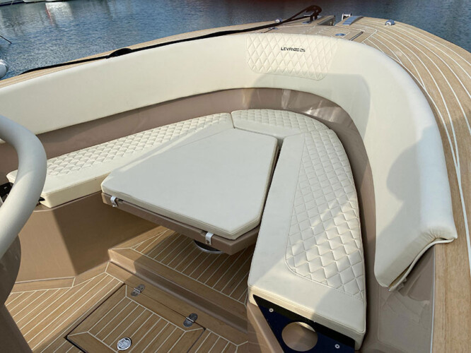 Lancha Lilybaeum Levanzo 25 Pollensa 5