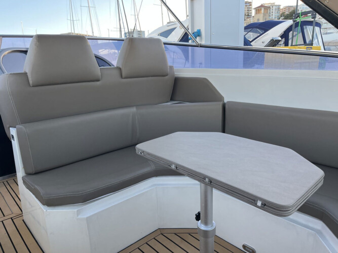 Lancha motora Sunseeker 43 Thunderhawk Buenas noticias Palma de Mallorca 3