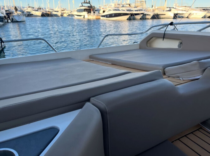 Lancha motora Sunseeker 43 Thunderhawk Buenas noticias Palma de Mallorca 4