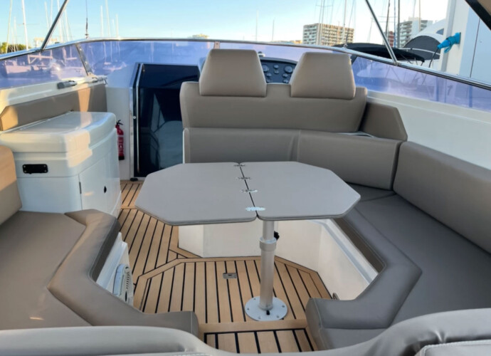 Lancha motora Sunseeker 43 Thunderhawk Buenas noticias Palma de Mallorca 5