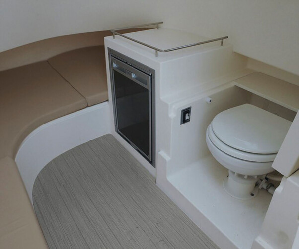 RIB Capelli Tempest 1000 Can Pastilla 3