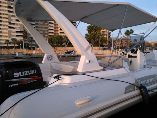 RIB Capelli Tempest 770 Can Pastilla 1