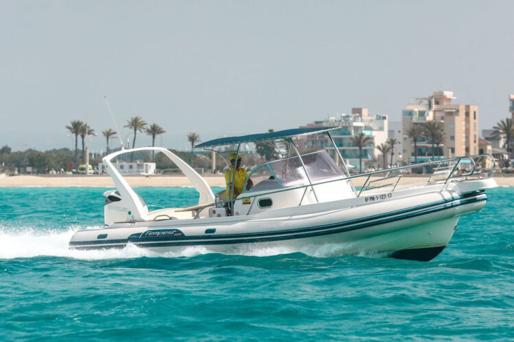 RIB Capelli Tempest 900 Can Pastilla 13