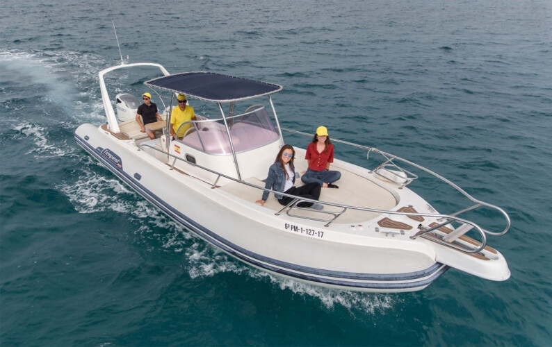 RIB Capelli Tempest 900 Can Pastilla 9