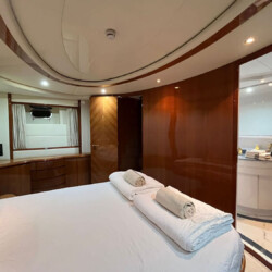 Jacht Azimut 70 L-Aventure Mallorca 1