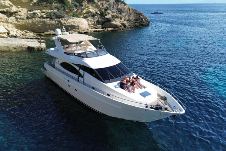 Jacht Azimut 70 L-Aventure Mallorca 2