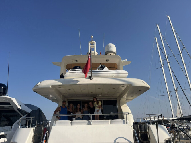 Jacht Azimut 70 L-Aventure Mallorca 3