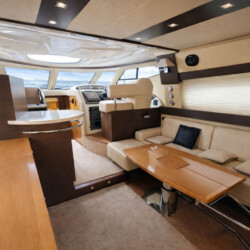 Yacht Cranchi 50 Starry Night Mallorca 4