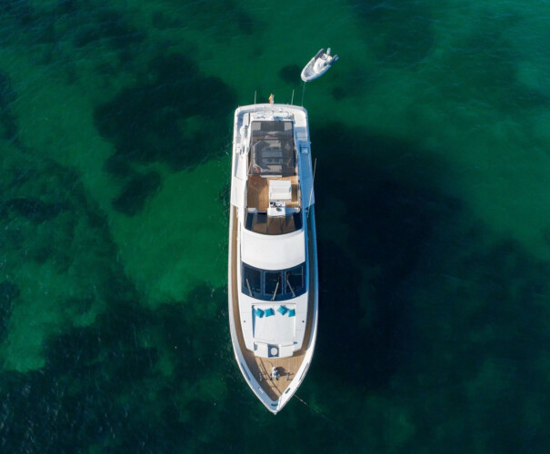 Yacht Super Phantom 80 Paladio Mallorca 11