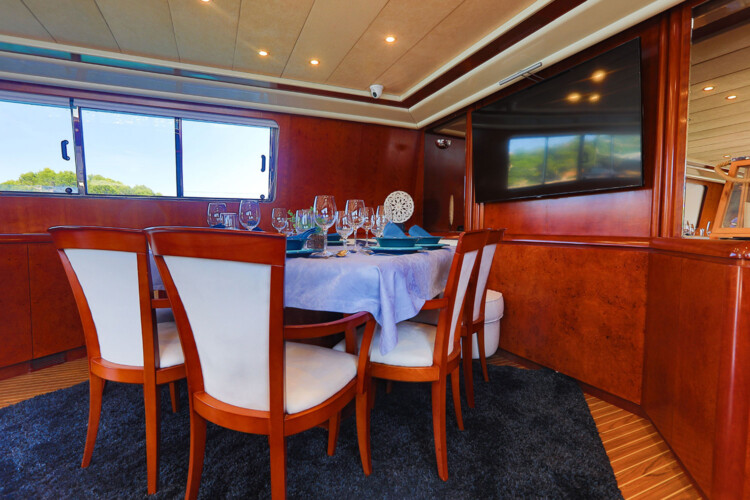 Yacht Super Phantom 80 Paladio Mallorca 13