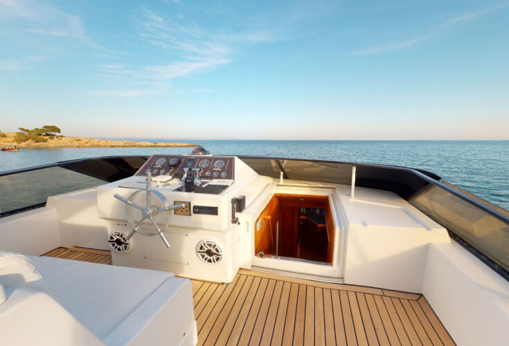 Yacht Super Phantom 80 Paladio Mallorca 17
