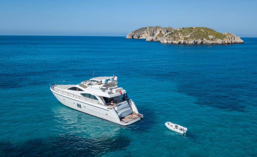 yacht Abacus 70 Auri Mallorca 1