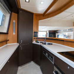 yacht Abacus 70 Auri Mallorca 17