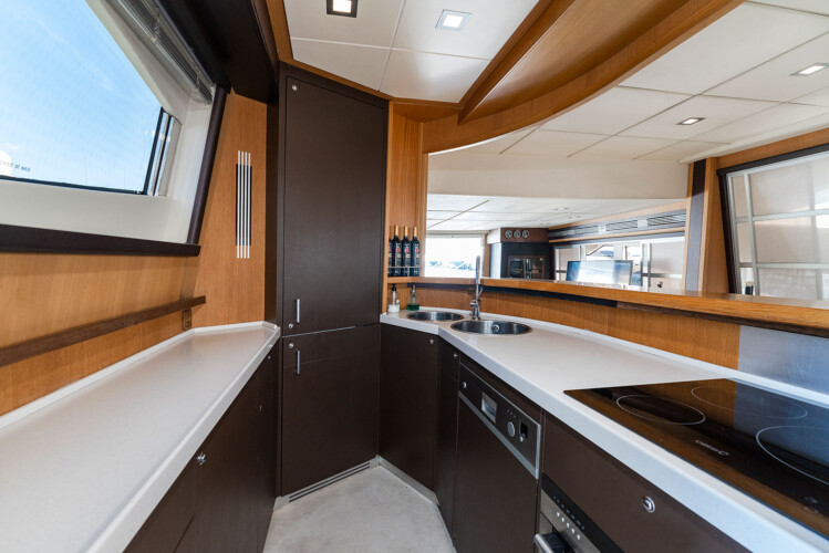 yacht Abacus 70 Auri Mallorca 17