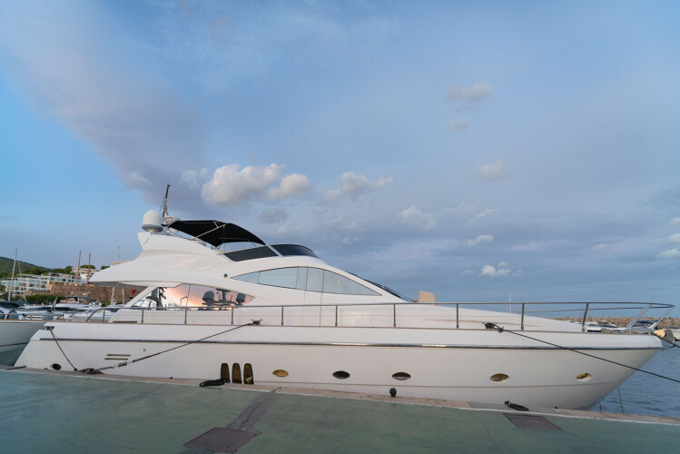 yacht Abacus 70 Auri Mallorca 25