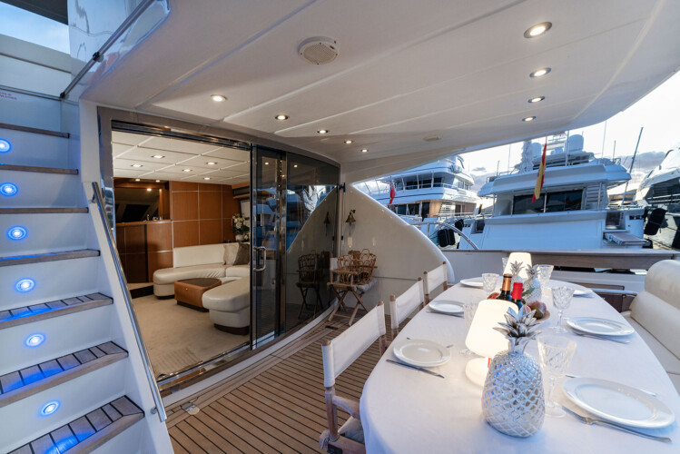 yacht Abacus 70 Auri Mallorca 27