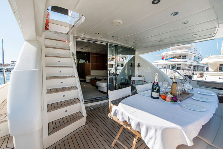 yacht Abacus 70 Auri Mallorca 33