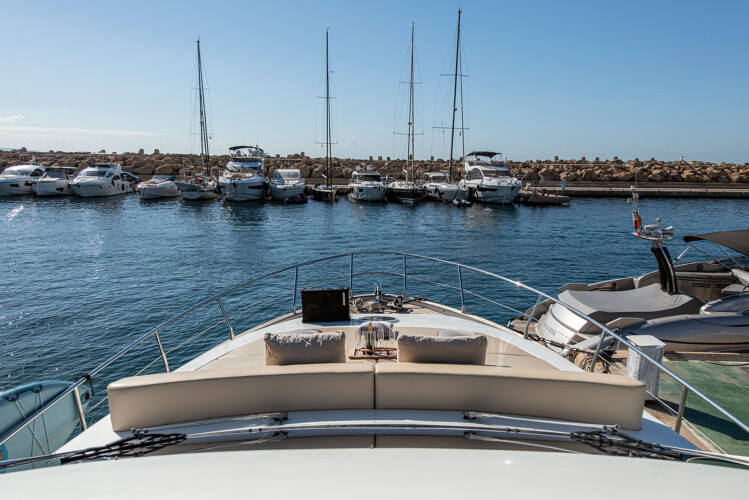 yacht Abacus 70 Auri Mallorca 40