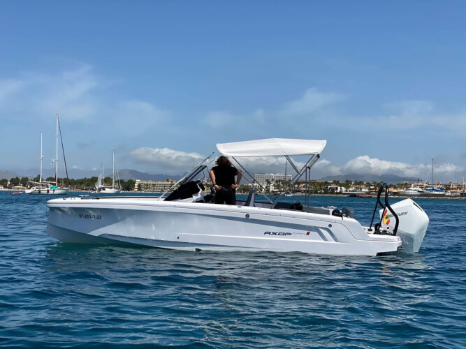 Motorboat Axopar 22 Pollensa 9