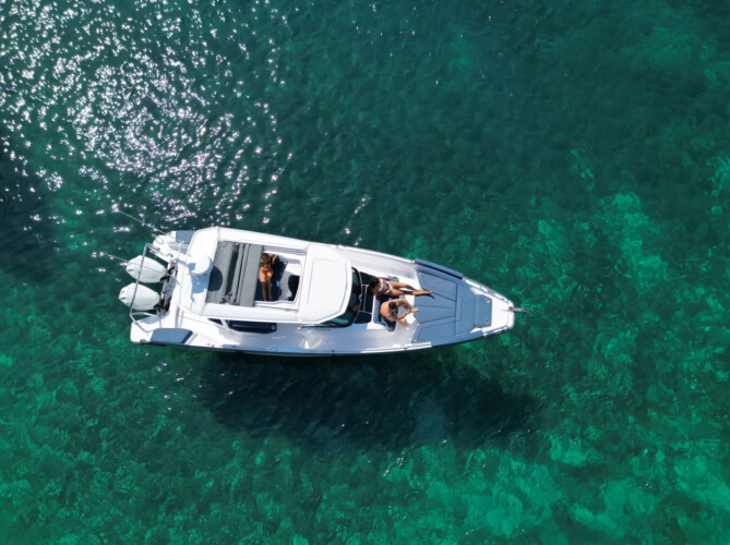 Моторная лодка Axopar 29 Alcudia 4